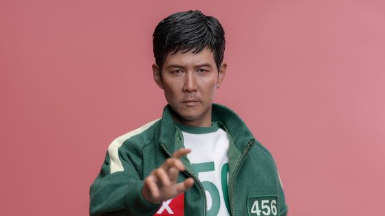 Squid Game's Seong Gi-hun gets a sixth scale figure from Hot Toys