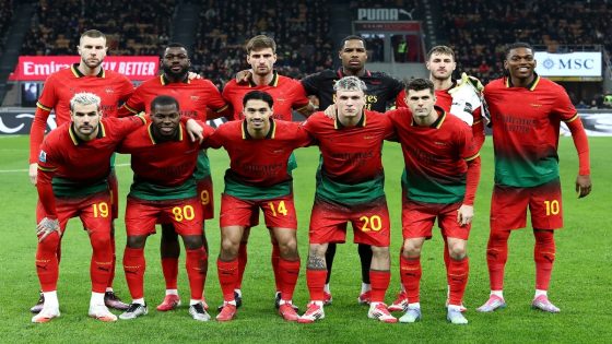 Milan players before Lazio clash