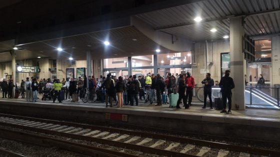 El caos governa durant els primers dies de represa de Rodalies a Tarragona