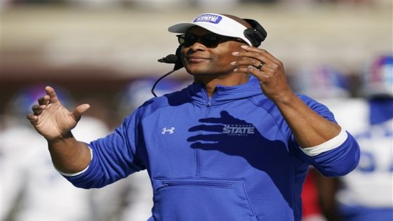 Eddie George agrees to become Bowling Green football coach