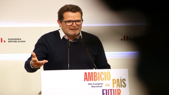 "També han de ser el Govern dels qui van amb tren"