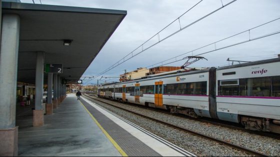 Figueres se suma a les concentracions per un servei ferroviari digne | J. Camps Linnell | Figueres | Societat