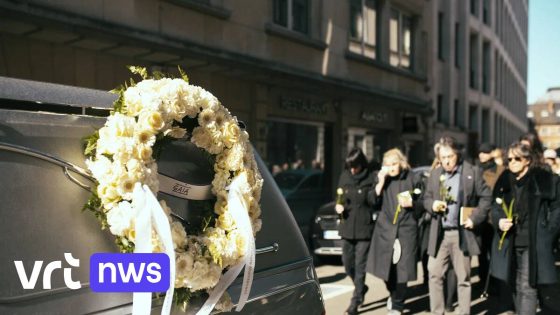 GAIA protesteert in Brussel tegen bontindustrie met in scène gezette begrafenis