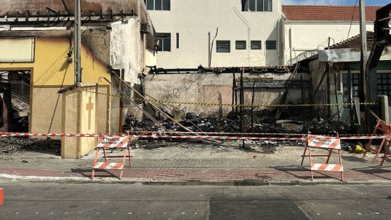 'Não senti queimar a perna, só queria ajudar', diz bombeiro ferido em incêndio que deixou 4 mortos em abrigo - G1