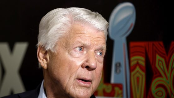 Jimmy Johnson announces retirement from Fox Sports