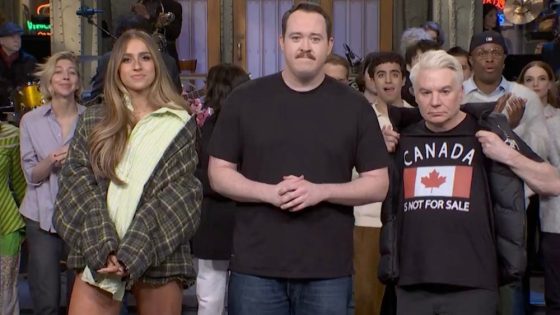 Mike Myers Wears 'Canada Is Not For Sale' Shirt on 'SNL'