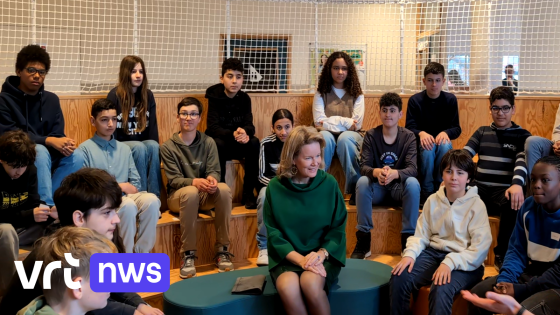 Koningin Mathilde bezoekt school in Vilvoorde om te praten over pesten: "Erg geïnteresseerd in leerlingen"