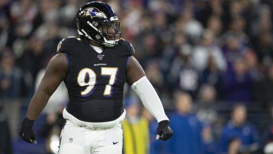 Ravens nose tackle Michael Pierce announces his retirement