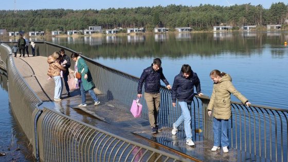 'Fietsen tussen de terrils' onder water: Terhills gaat noodbruggen verlengen - Het Belang van Limburg