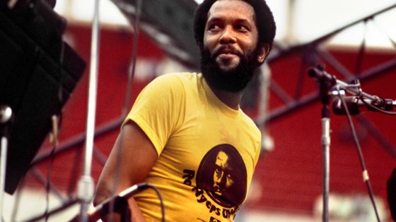 Roy Ayers, Vibraphonist Who Injected Soul Into Jazz, Dies at 84