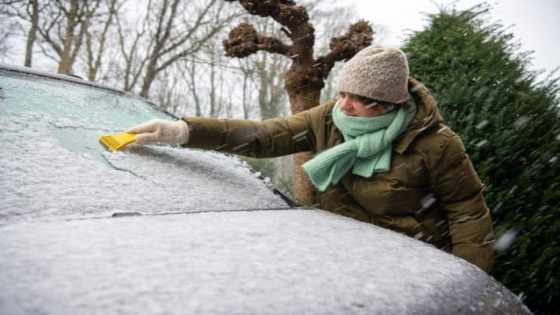 Sneeuw en hagel op komst, moeilijke ochtendspits mogelijk: “Sneeuw blijft niet liggen, maar kan wel problemen geven”