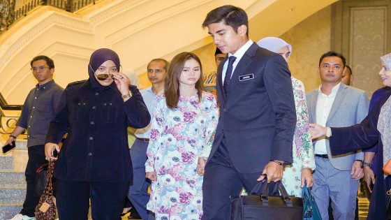 Syed Saddiq tidak mendapat pembelaan adil - Utusan Malaysia