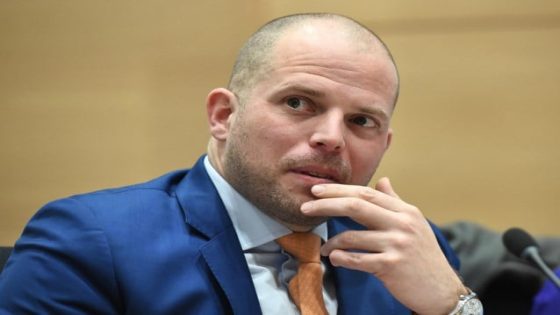 Theo Francken komt snel met plan voor extra defensie-investeringen