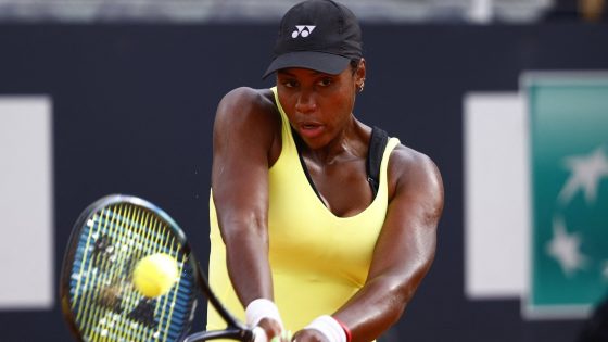 Miami Open: Townsend moves into second round