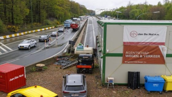 Drukte op Brusselse Ring na start renovatiewerken aan tunnel bij Leonardkruispunt, elders rustige ochtendspits