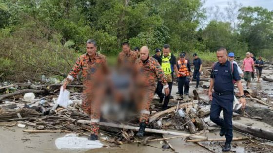 Mayat kanak-kanak lemas ketika mandi sungai ditemukan di pantai - Harian Metro