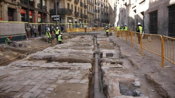 les obres deixen al descobert cinc cases medievals del segle XIV