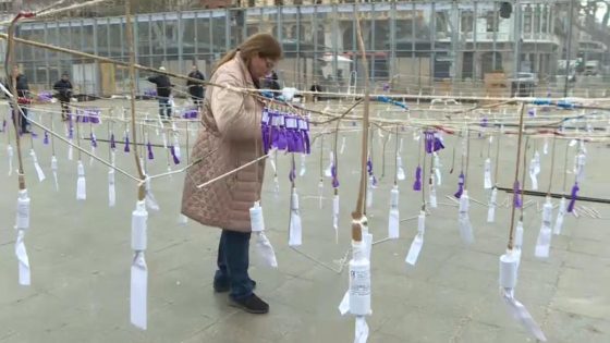 València reprén les mascletaes mirant el cel de reüll de nou