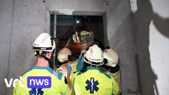 Arbeider valt enkele meters naar beneden in liftschacht op bouwwerf in Sint-Joost-ten-Node