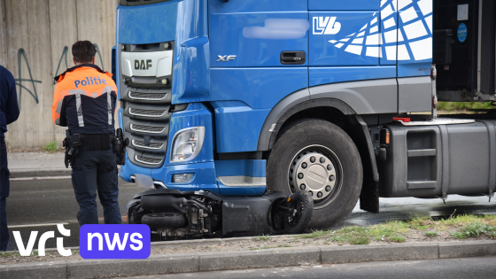 Vrouw levensgevaarlijk gewond nadat ze tientallen meters wordt meegesleept door vrachtwagen in Dendermonde 