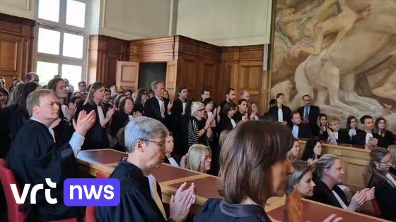 200 magistraten voeren actie in Gent: "Het is 5 voor 12 voor justitie, we verdienen meer respect"