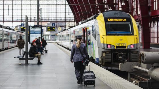 Nog minder treinen tussen Antwerpen en Brussel deze zomer