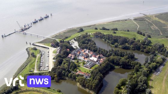 Leerlingen van De Stemstroom in Antwerpen trekken spoor van vernieling door Lillo: "Projectweek meteen stopgezet"