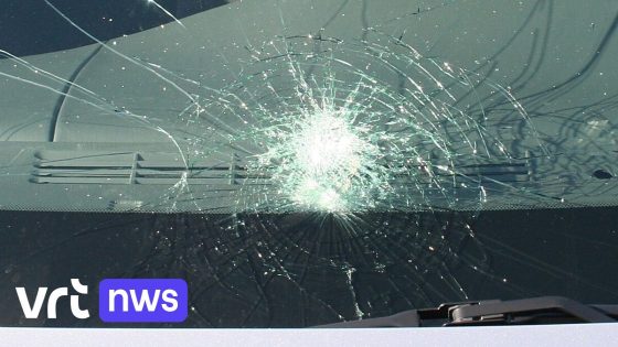 Minstens 9 automobilisten bekogeld met stenen op afrit Brusselse Ring: "1 verdachte opgepakt, nog op zoek naar andere daders"