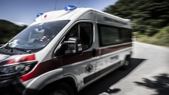 “Belgische vrouw (60) zwaargewond na auto-ongeval in Italië”