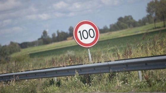Maximumsnelheid omlaag naar 100 kilometer per uur? Voorstel Depraetere meteen getorpedeerd