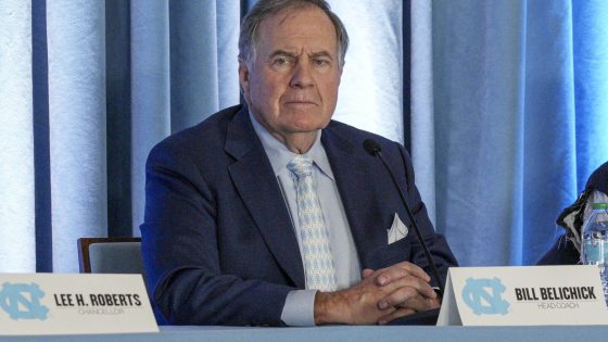 Bill Belichick conducts book event at NYU, with no obvious holes in his clothing