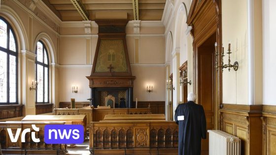 Brugse
afdelingsprocureur krijgt in beroep wel tuchtstraf voor ongepaste uitlatingen 