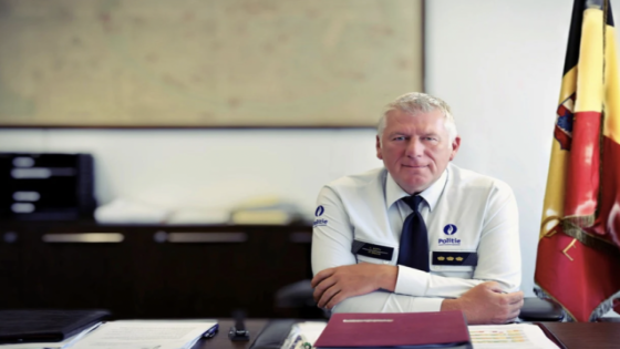 Korpschef politiezone Brugge onverwacht overleden: “We konden dag en nacht op hem rekenen” (Brugge)