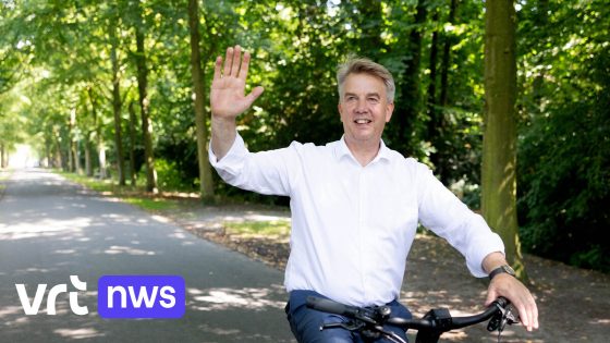Burgemeester Oostkamp moet openhartoperatie ondergaan: "Ik ben mijn vrouw eeuwig dankbaar dat ze me naar de cardioloog heeft gestuurd"