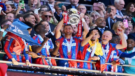 FA Cup final: Crystal Palace 1 Manchester City 0 – Eze goal, Henderson heroics win first ever trophy