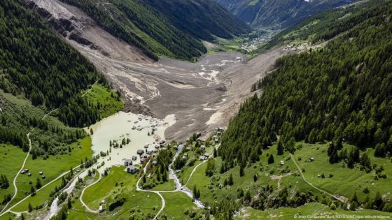 Flood risk after landslide engulfs village – DW – 05/29/2025