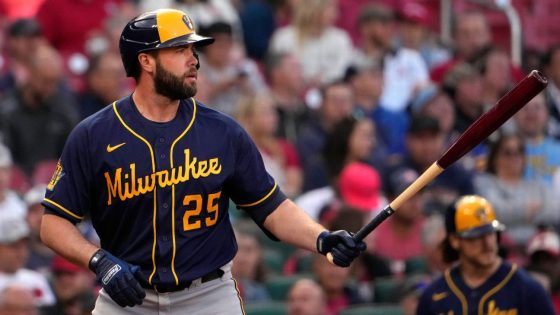 Ex-Brewer Ruf sues Reds over career-ending injury at Cincy's park