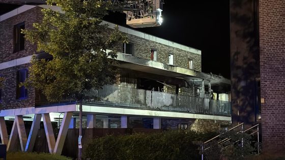 Bewoner komt om bij felle brand in appartementsgebouw in Bonheiden
