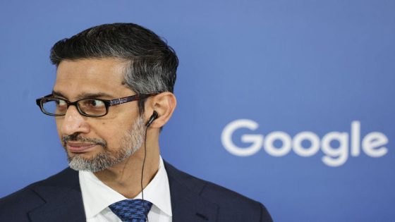 Google tanks, dragging market lower, after Apple says it’s considering adding AI search in its browser