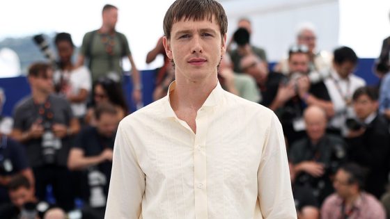 Harris Dickinson's 'Urchin' Gets 5-Minute Cannes Standing Ovation