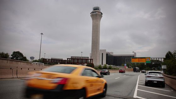 Extra Extra: A Newark air-traffic controller on averting a midair collision with seconds to spare - Gothamist