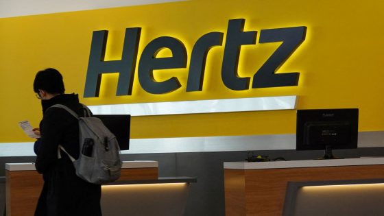 Hertz shares plummet after weak Q1, $250 million stock offering