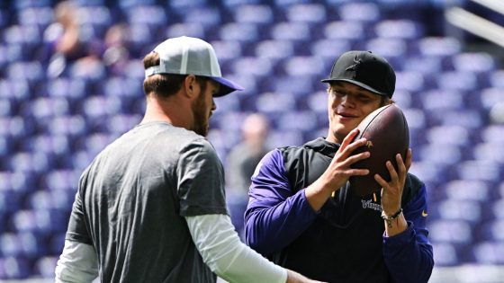 J.J. McCarthy learned what it means to be "a true pro" from Sam Darnold