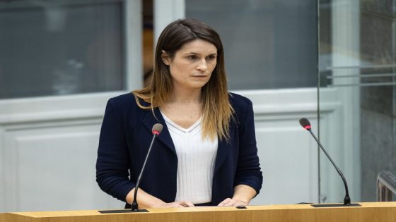 Kamerlid Maaike De Vreese (N-VA) verdedigt alcohol in federaal parlement