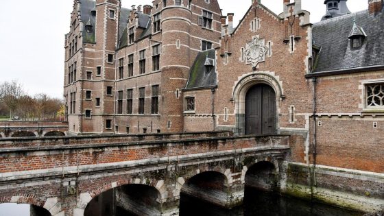 Kasteel Sterckshof in Deurne verkocht voor 4,5 miljoen euro: “We hopen dat de koper het domein nieuw leven inblaast”