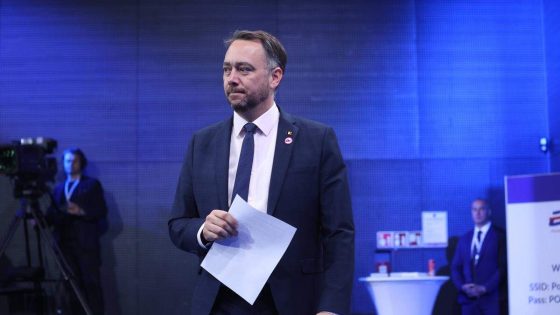 Live politiek | Brussels overleg afgelopen, Sven Gatz (Open VLD) werkt voorstel uit voor begrotingsingrepen