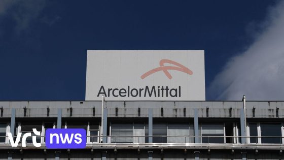 Stookoliespoor van 1 kilometer op kanaal Gent-Terneuzen door lek bij Arcelor Mittal Gent,  opruiming volop aan de gang 