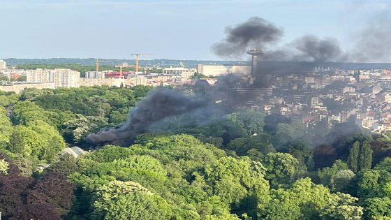 Brand in gemeentelijke serres Josaphatpark onder controle
