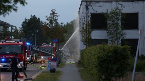 Brand in oude gelatinefabriek in Hasselt: geen personen aangetroffen in pand