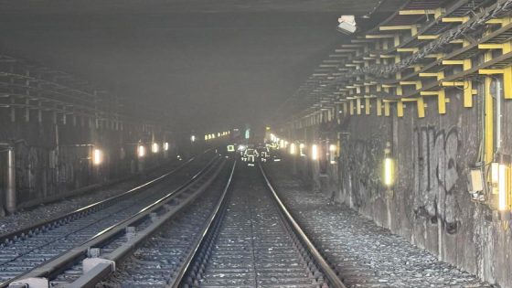 Metro 2 en 6 blijven hele avond onderbroken na rookontwikkeling in metrostel